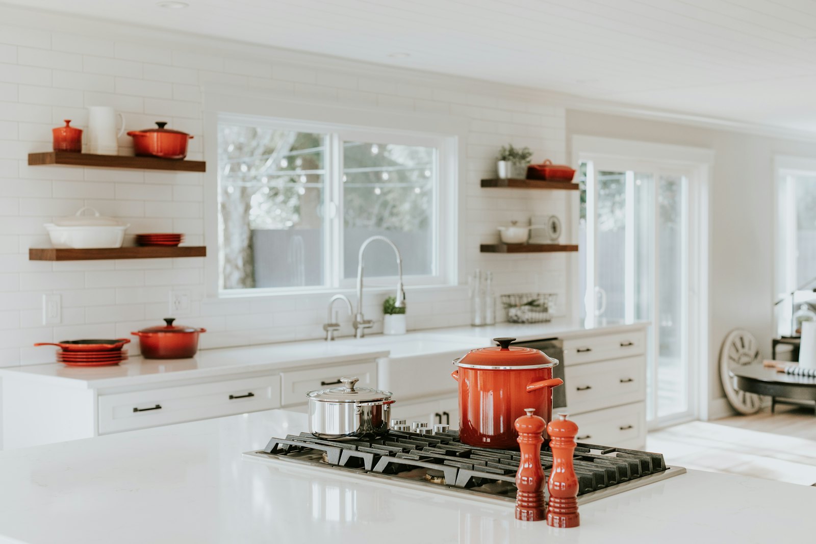 Kitchen finishing inspection